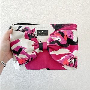 •NEW• KATE SPADE • wristlet • never used & excellent condition, no tags